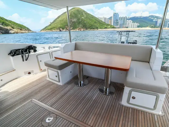 Azimut 66