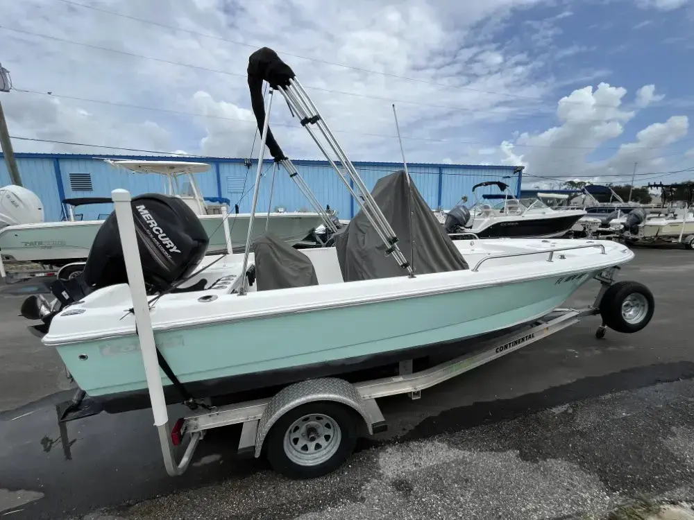 2004 Cobia Boats 184 cc