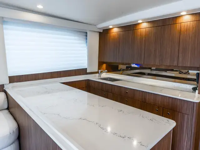 Viking Yachts 52'