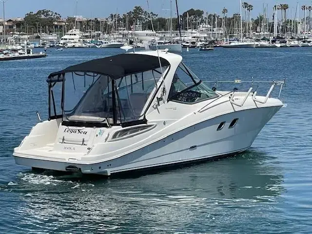 Sea Ray 33