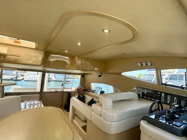 Ferretti Yachts 550