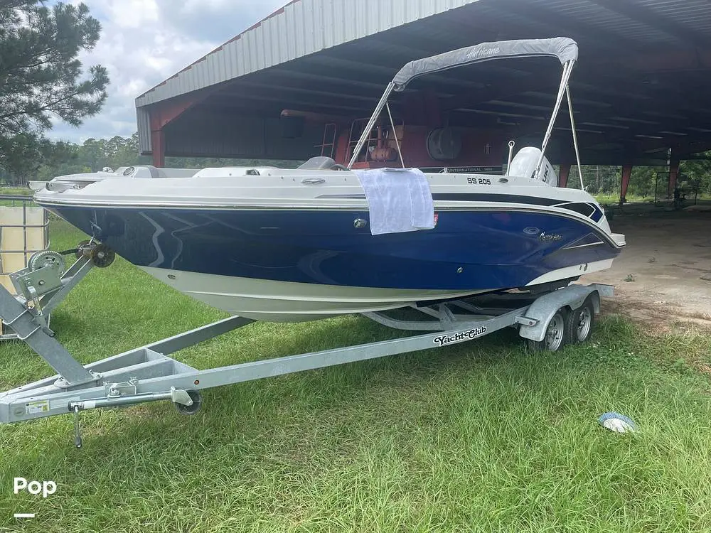 2021 Hurricane sundeck sport ob 205