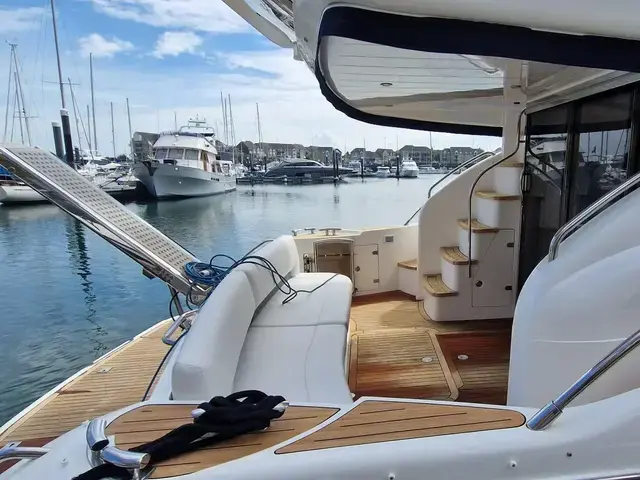 Princess 42 Flybridge