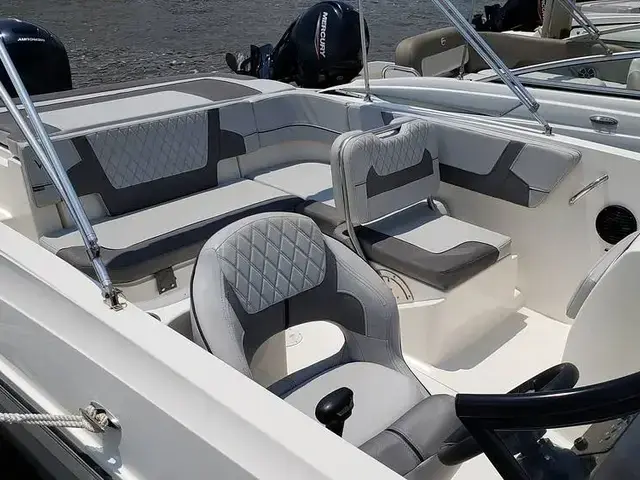 Bayliner VR6 OB