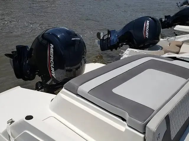 Bayliner VR6 OB