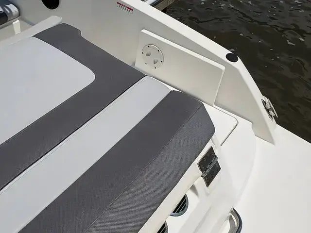 Bayliner VR6 OB