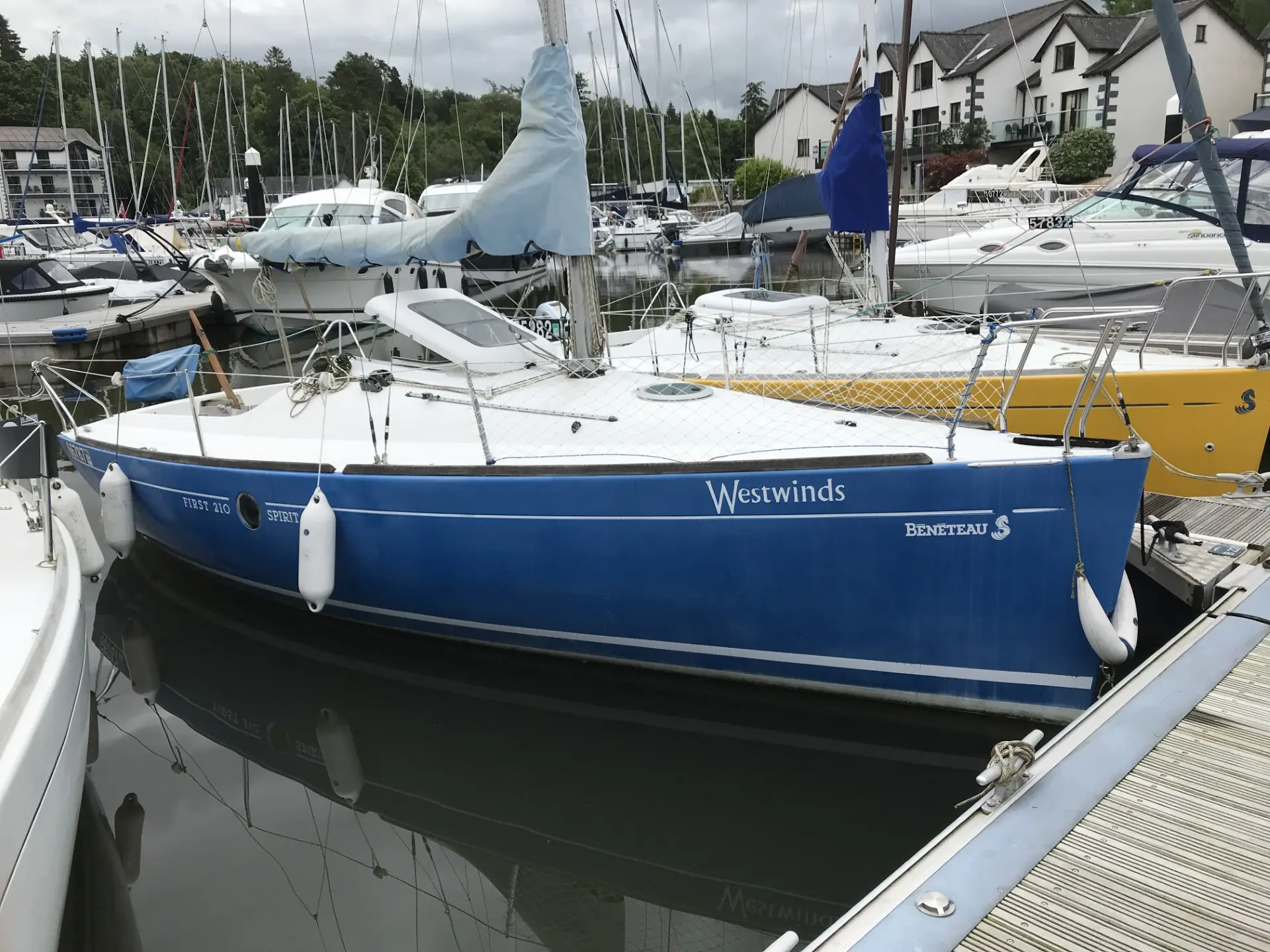 1998 Beneteau first 210