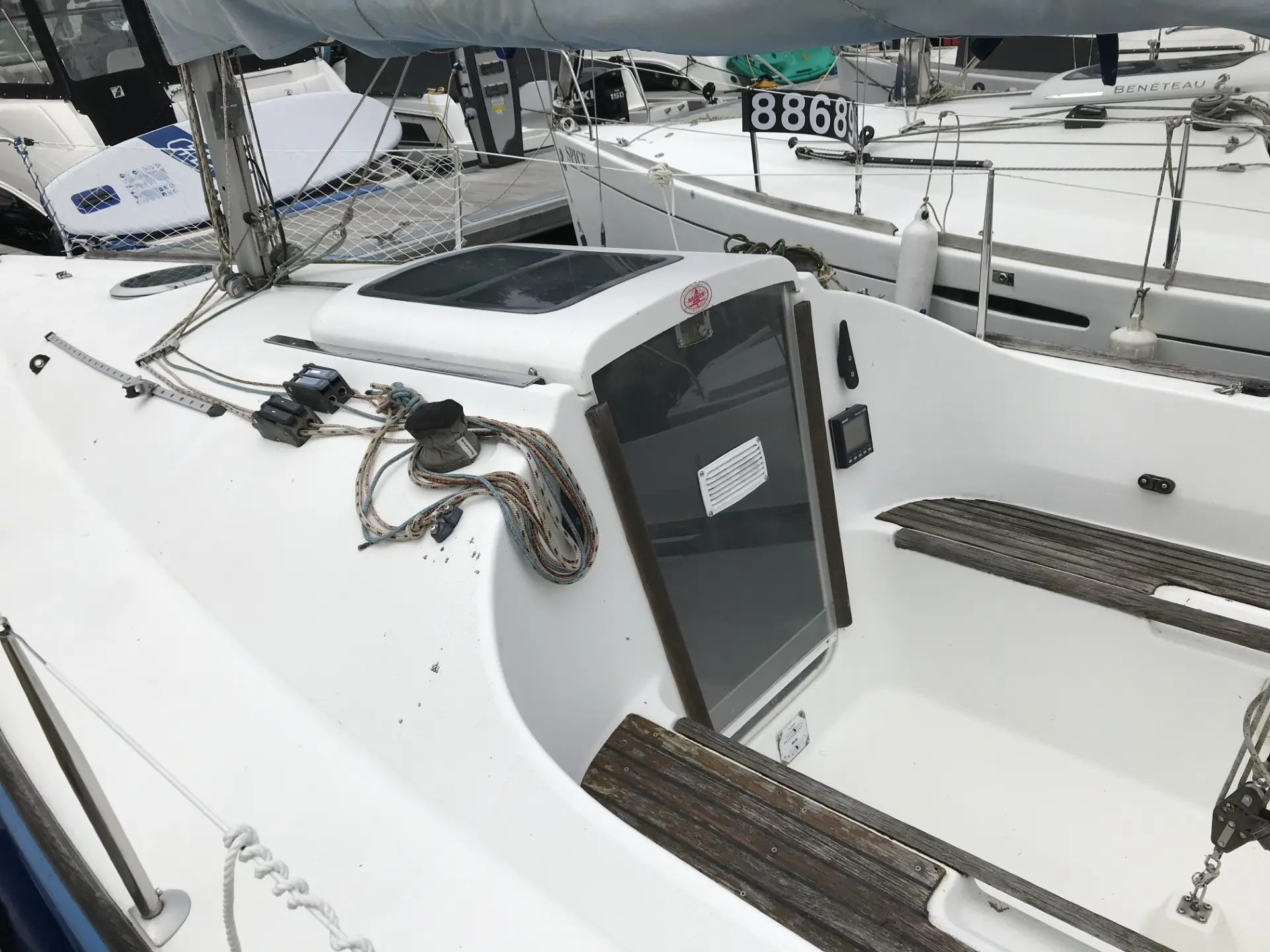 1998 Beneteau first 210