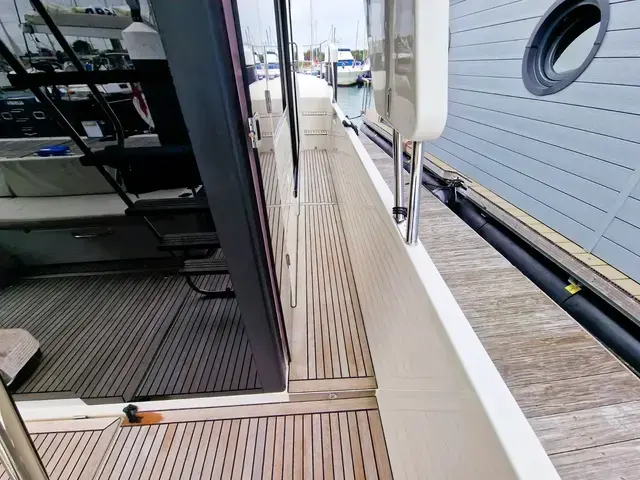 Beneteau Swift Trawler 41 Fly