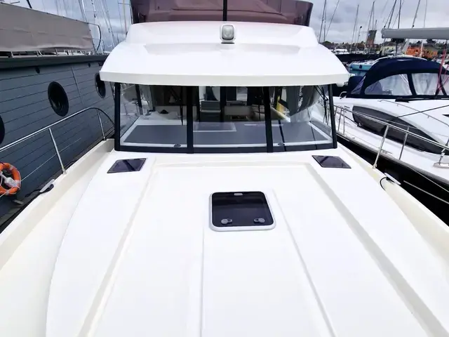 Beneteau Swift Trawler 41 Fly