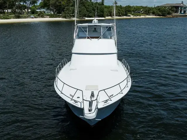 Hatteras Convertible