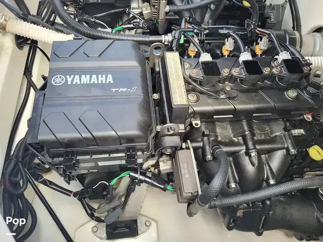 Yamaha AR 210