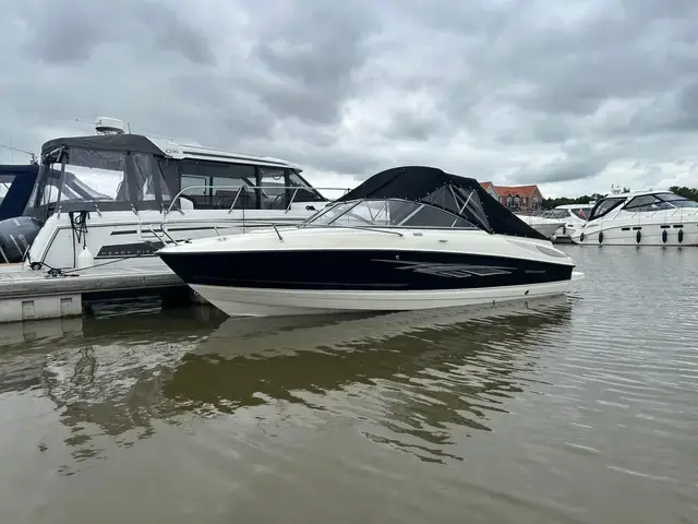 Bayliner 652 Overnighter