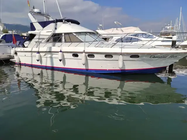 Fairline 43