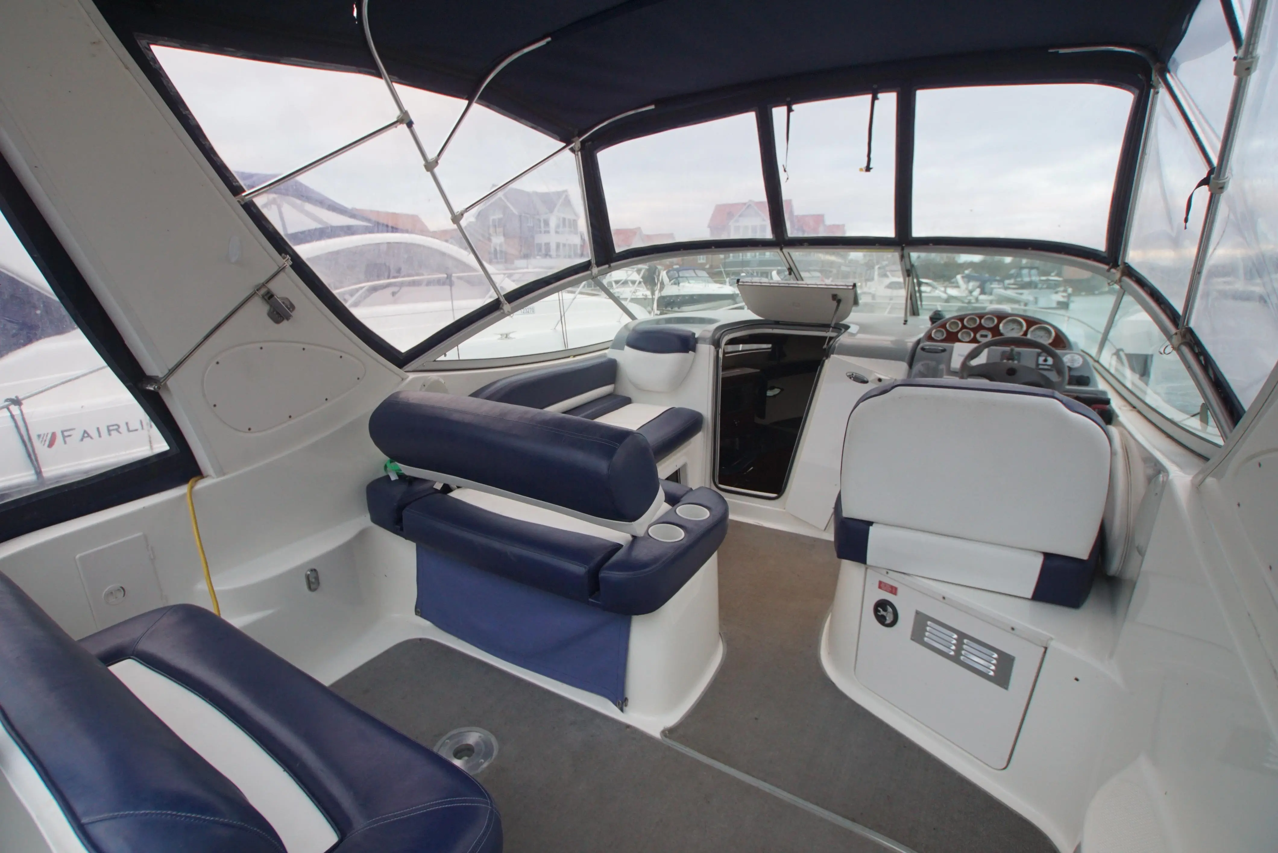 2006 Bayliner 275 cruiser