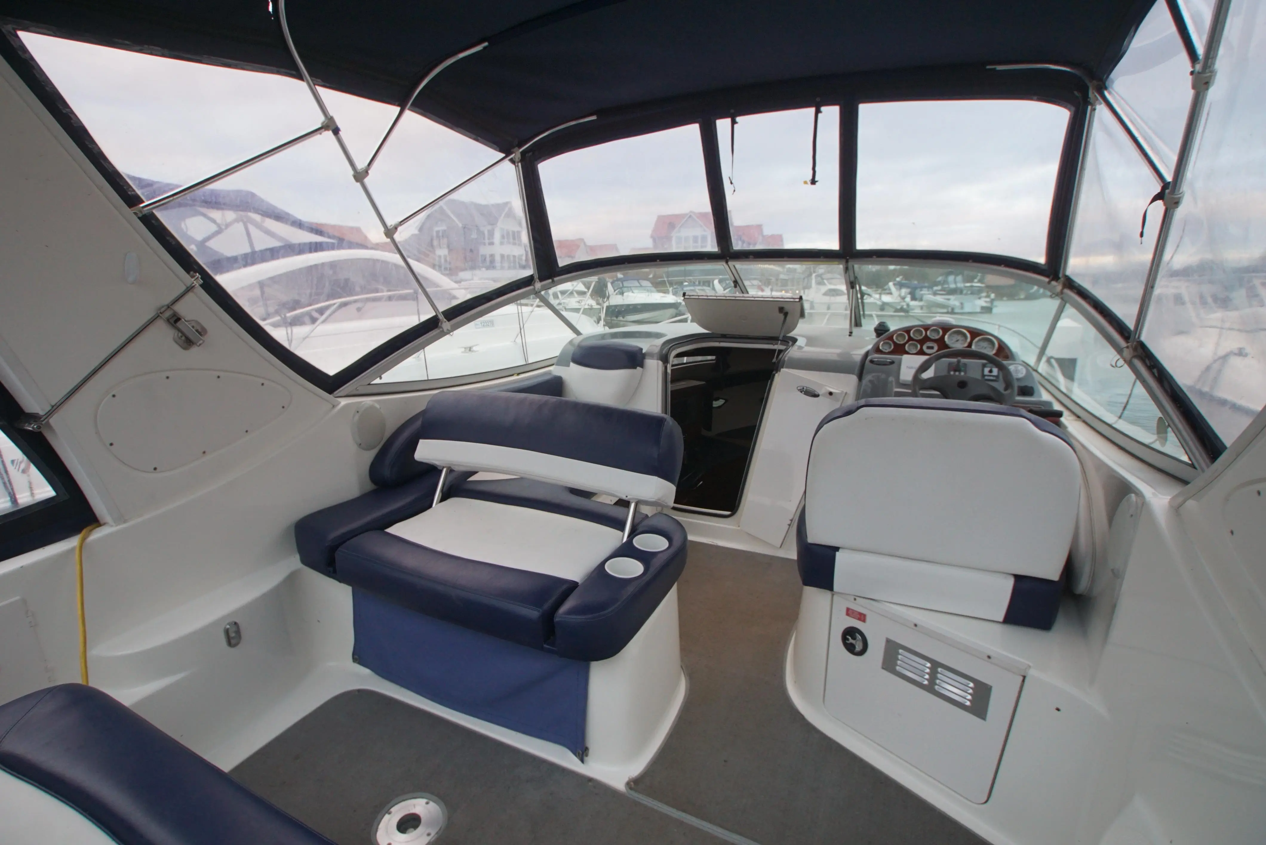 2006 Bayliner 275 cruiser