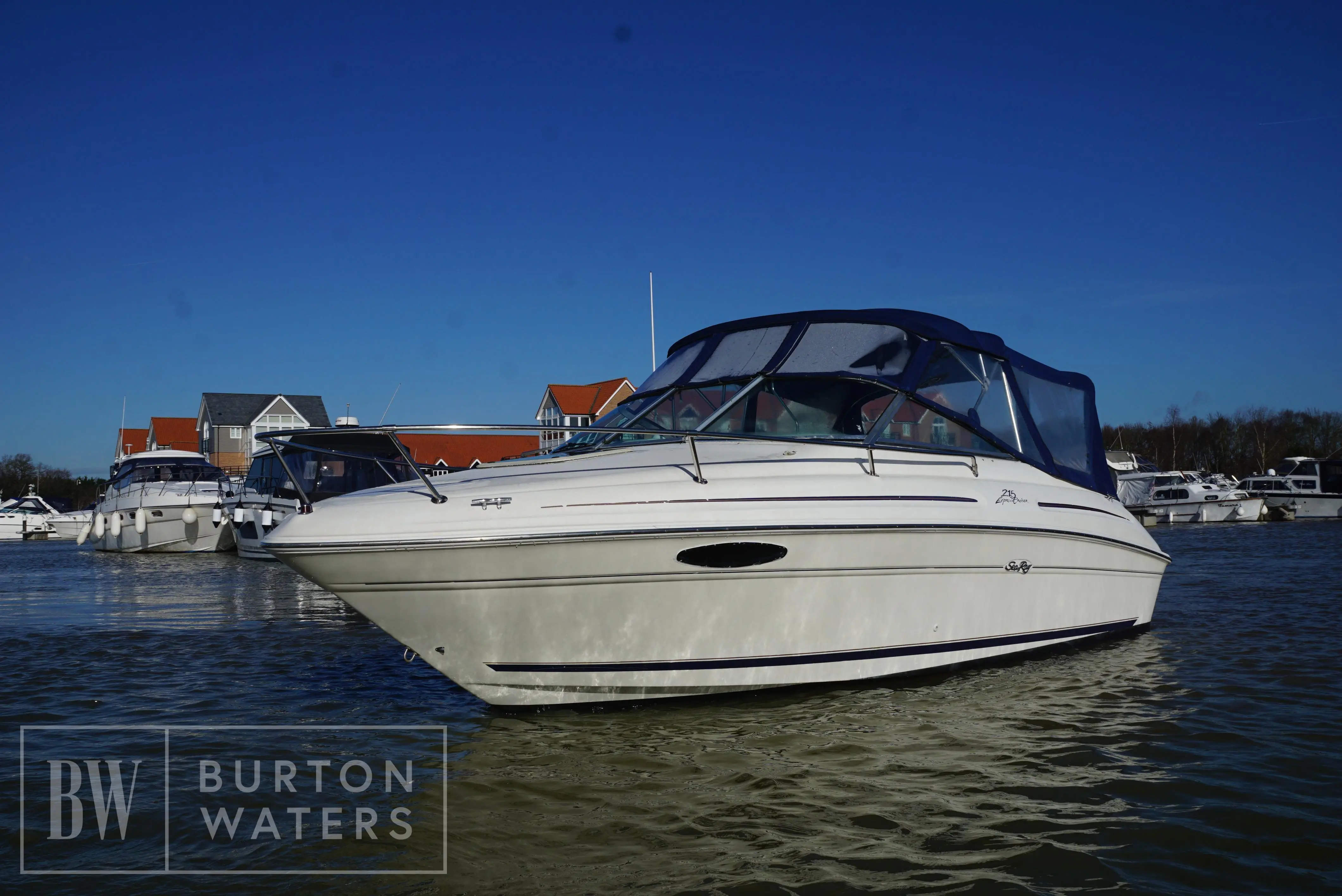 1997 Sea Ray 215 express cruiser