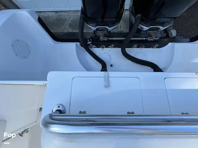 Fountain Powerboats 32