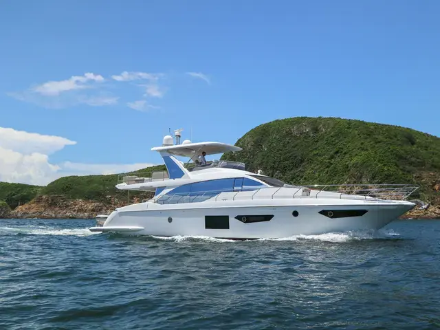 Azimut 66