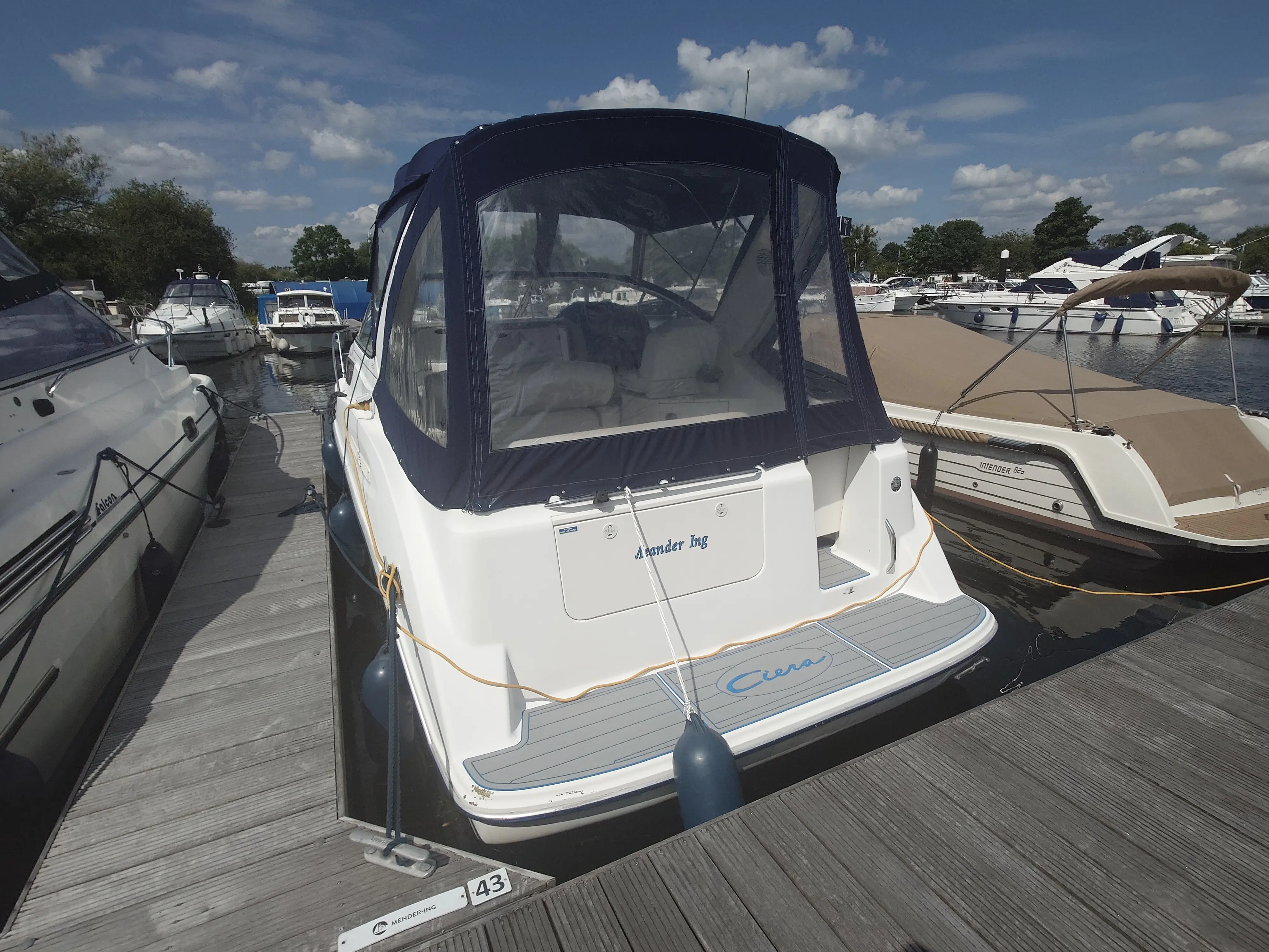 2003 Bayliner 285