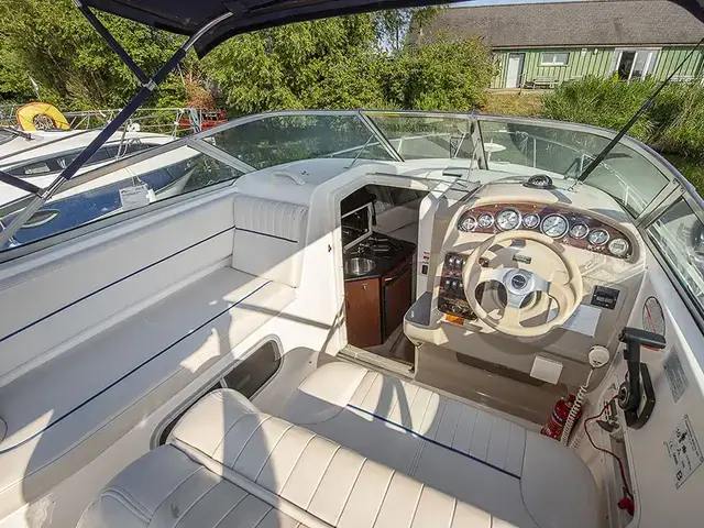 Chaparral 240 Signature