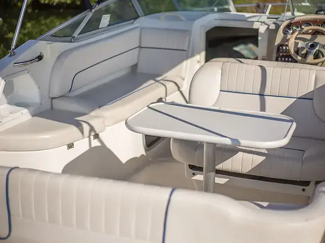 Chaparral 240 Signature