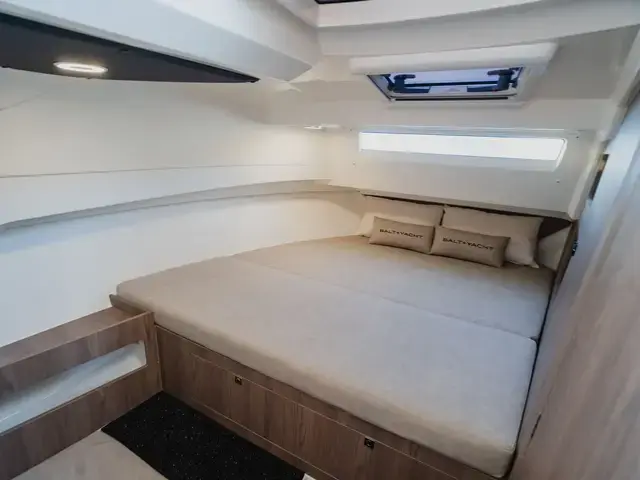 Balt Yacht SunCamper 31