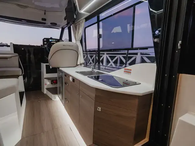 Balt Yacht SunCamper 31