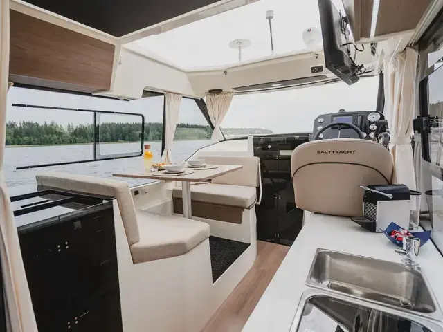 Balt Yacht SunCamper 31