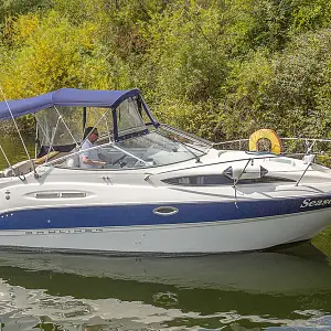 2003 Bayliner 245