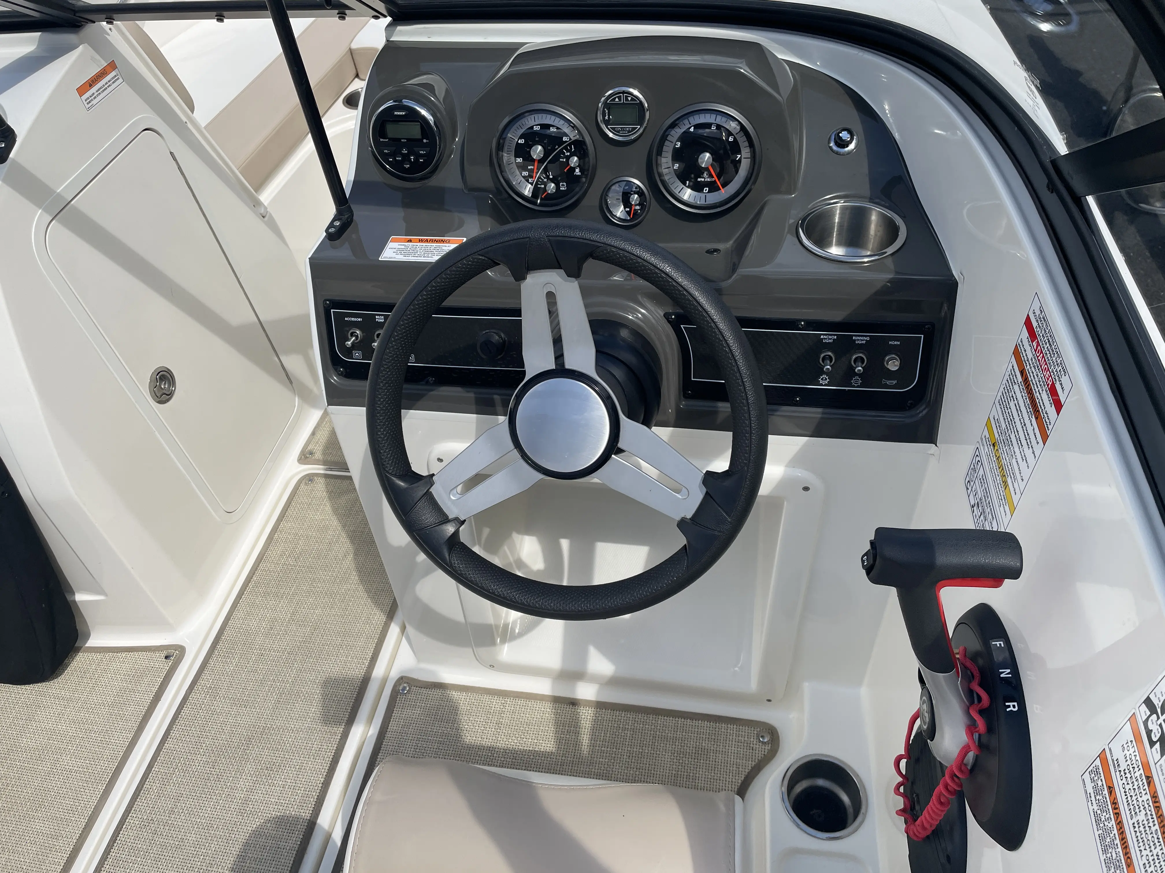 2019 Bayliner bowrider vr4