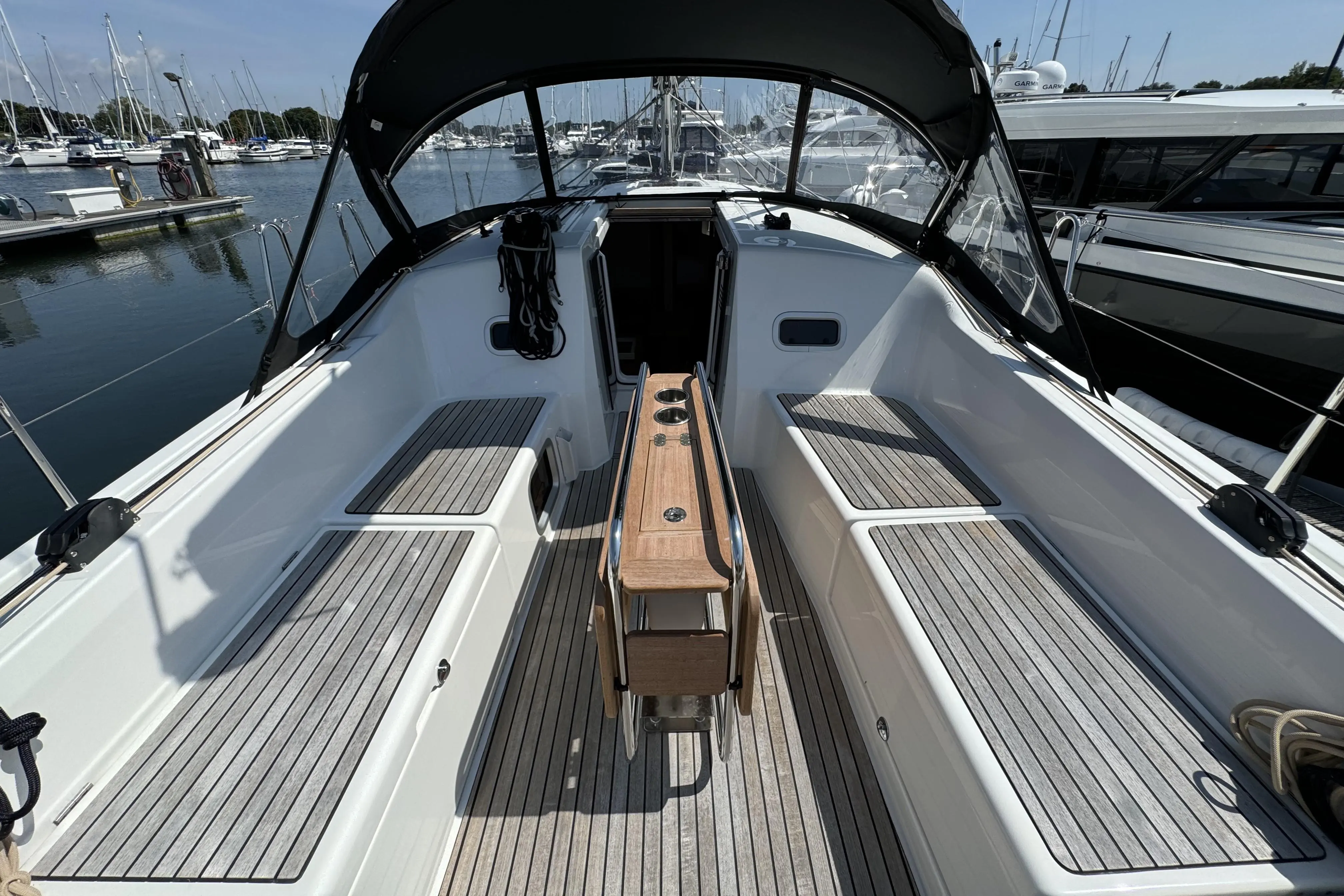 2023 Jeanneau sun odyssey 380