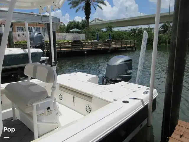 Robalo 246 Cayman SD