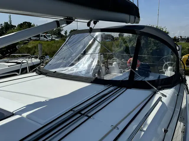 Jeanneau Sun Odyssey 380