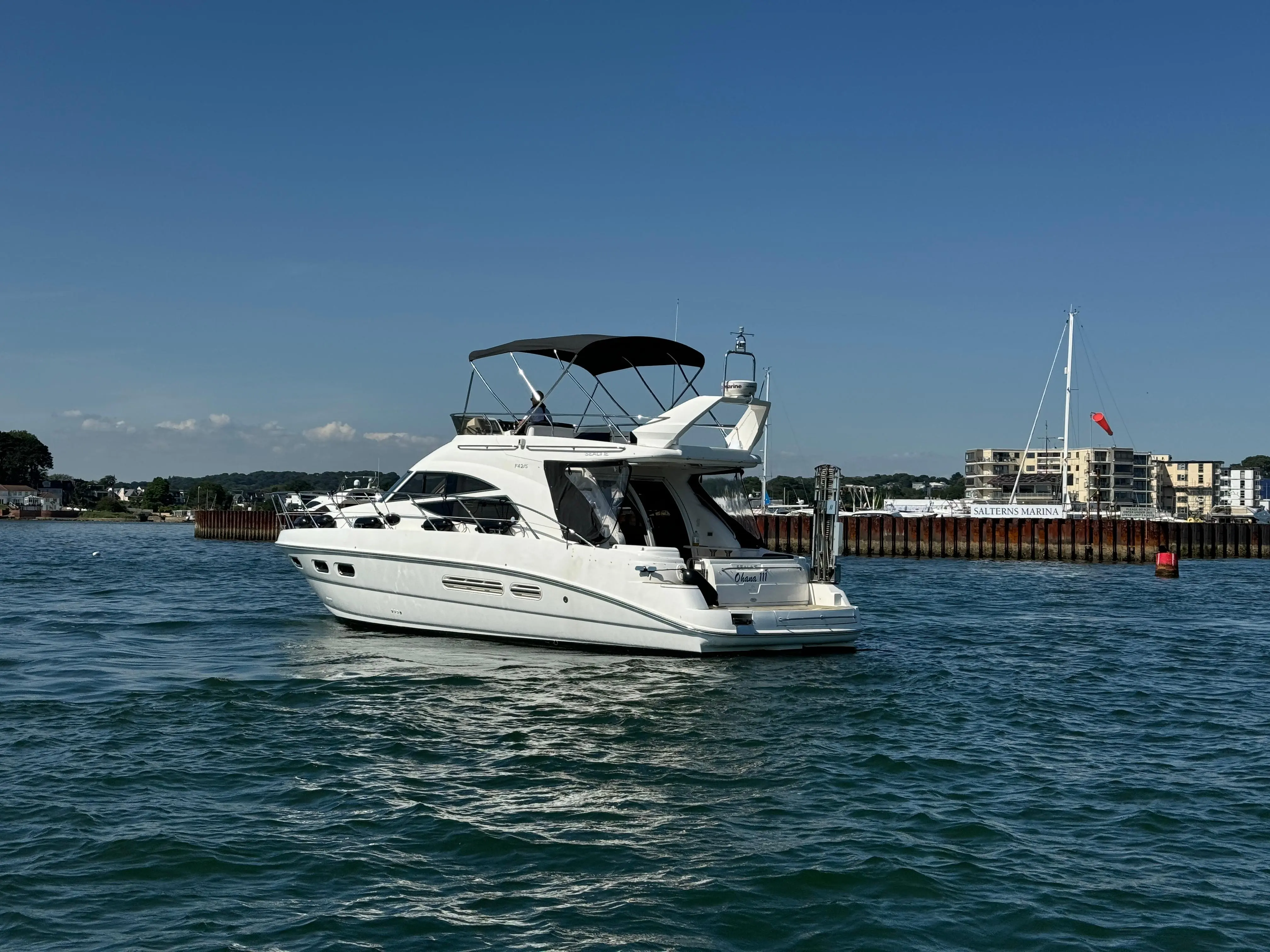 2010 Sealine f42.5