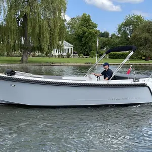 2023 Corsiva boats 650 Tender