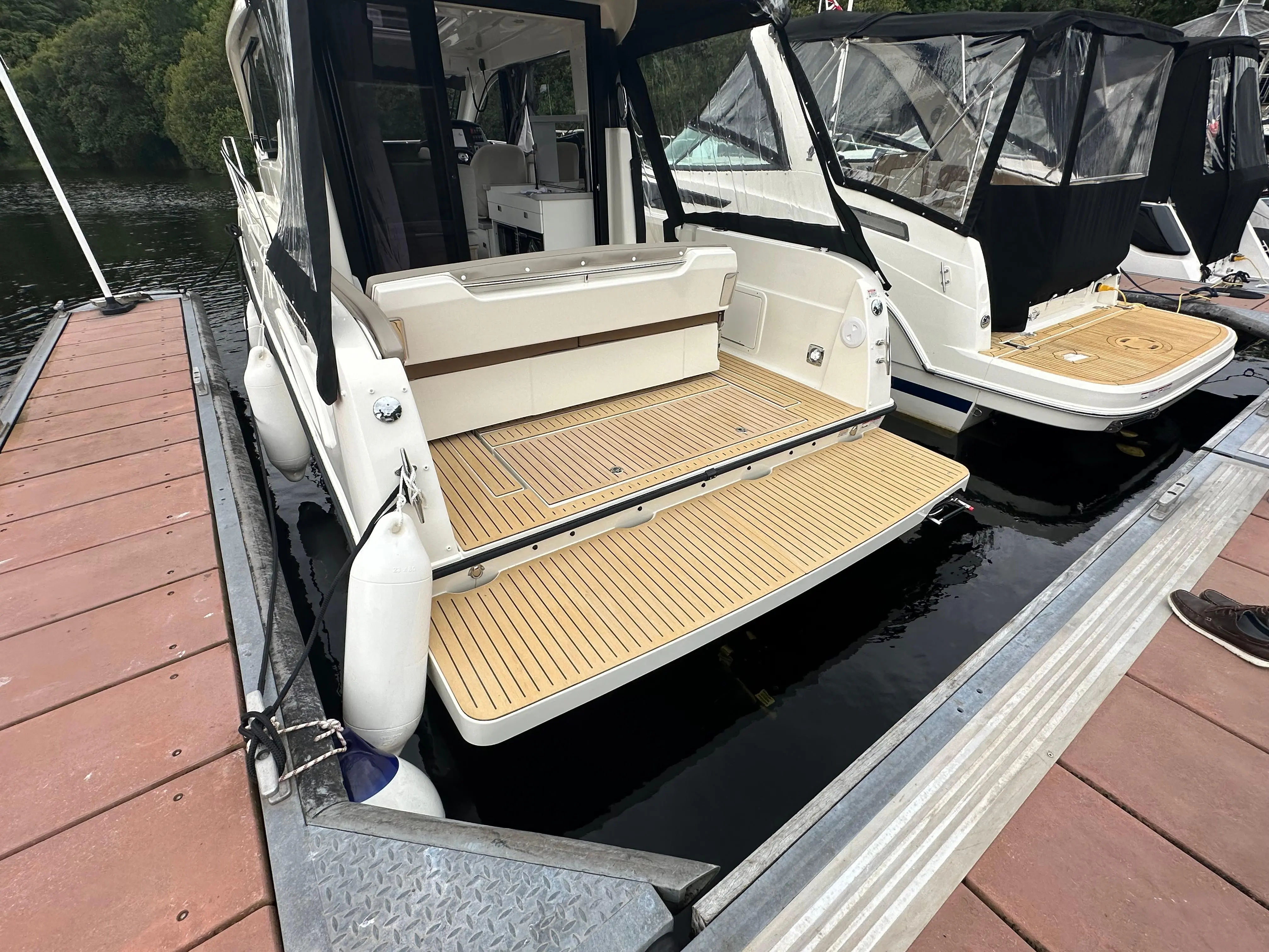 2024 Quicksilver activ 905 weekend