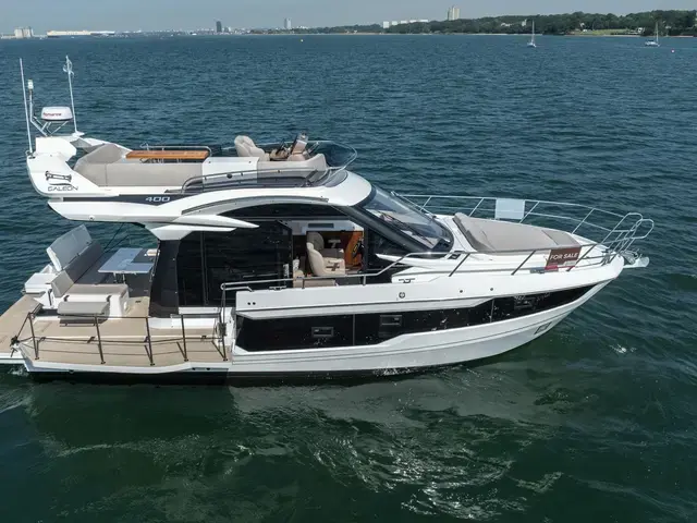 Galeon 400 Fly