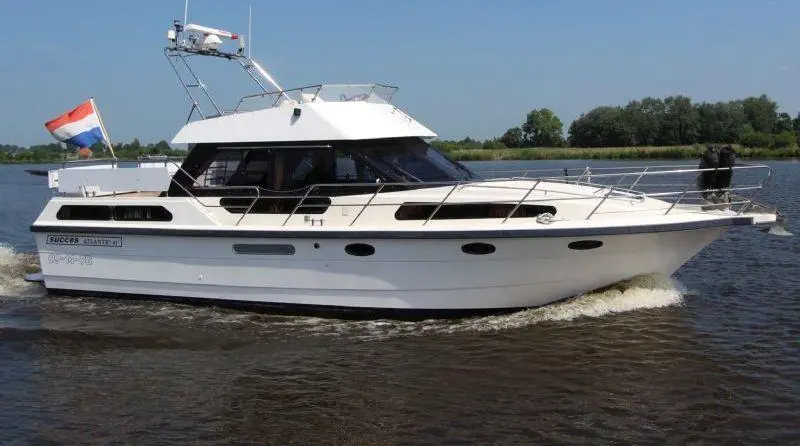 1988 Atlantic atlantic 43 flybridge ak