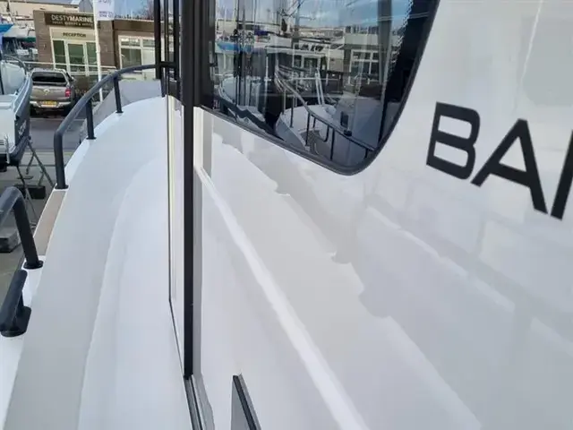 Sargo 31 Explorer