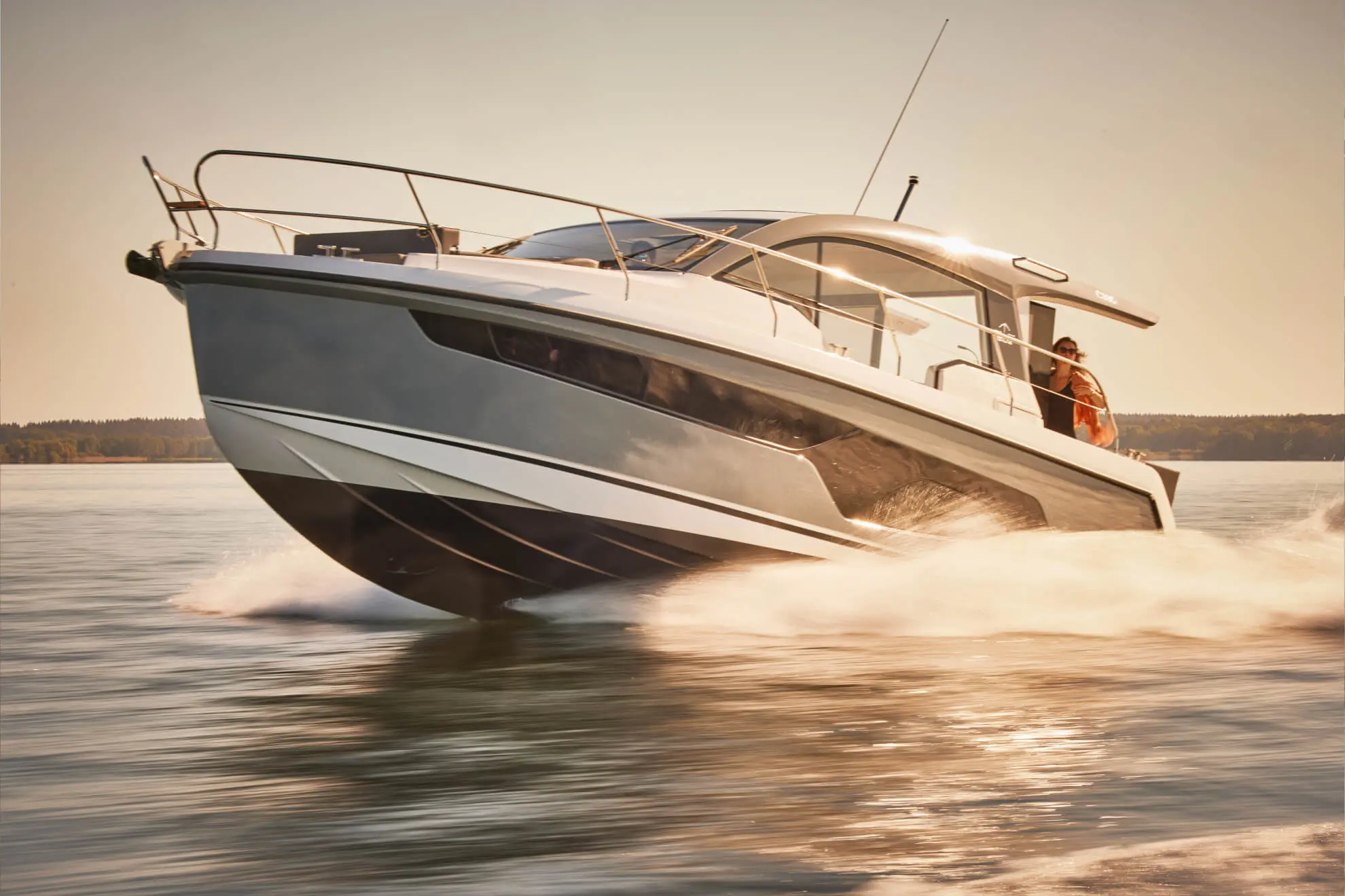 2024 Sealine c335