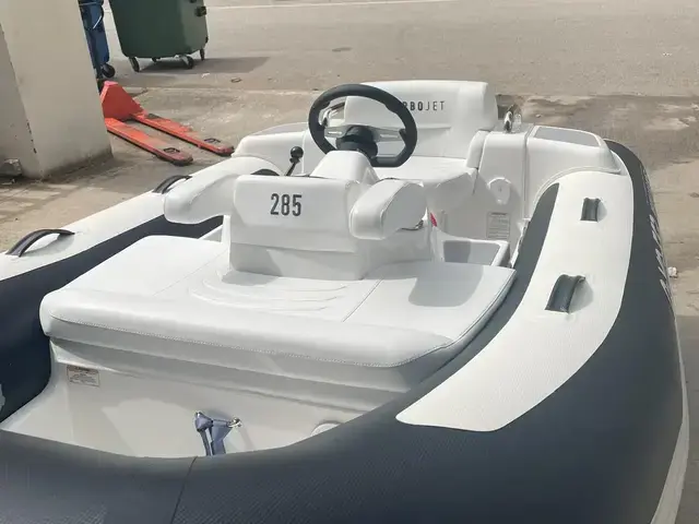 Williams Jet Tenders 285 Turbojet