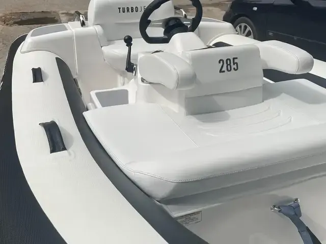 Williams Jet Tenders 285 Turbojet