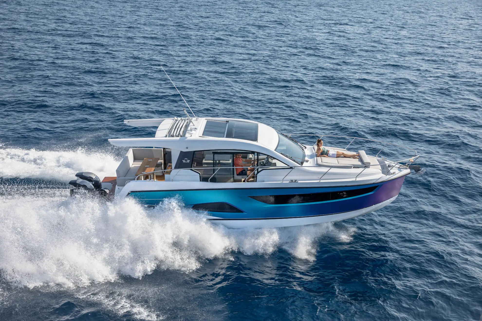 2024 Sealine c390v