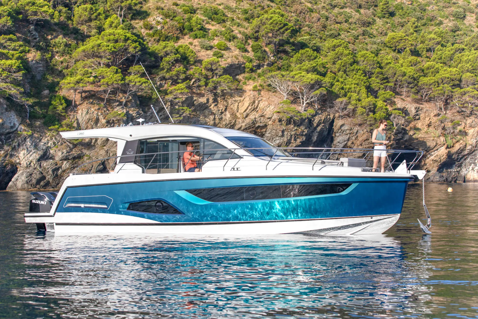 2024 Sealine c390v