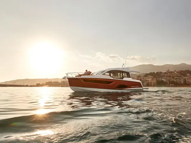 Sealine C430