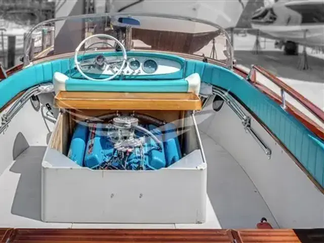 Riva Junior