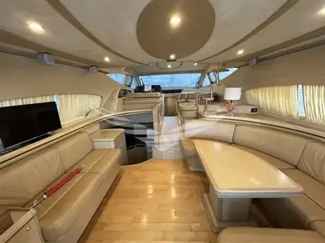 Ferretti Yachts 550