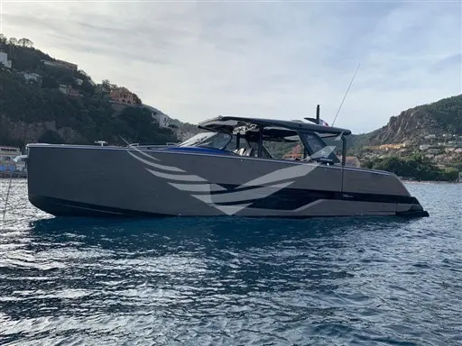 2022 Cranchi a 46 luxury tender