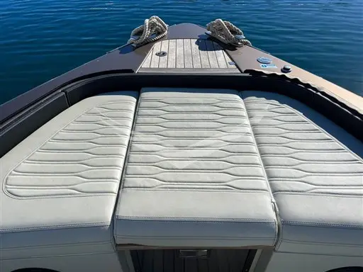 2022 Cranchi a 46 luxury tender